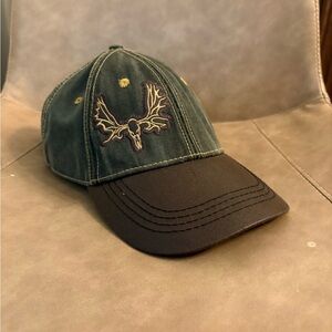 Embroidered Buck Green and Black Men's Cap